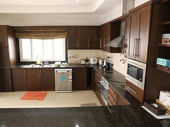 punika pool villa hua hin