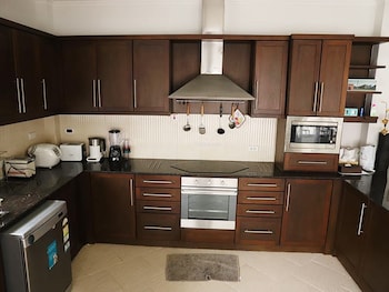 punika pool villa hua hin