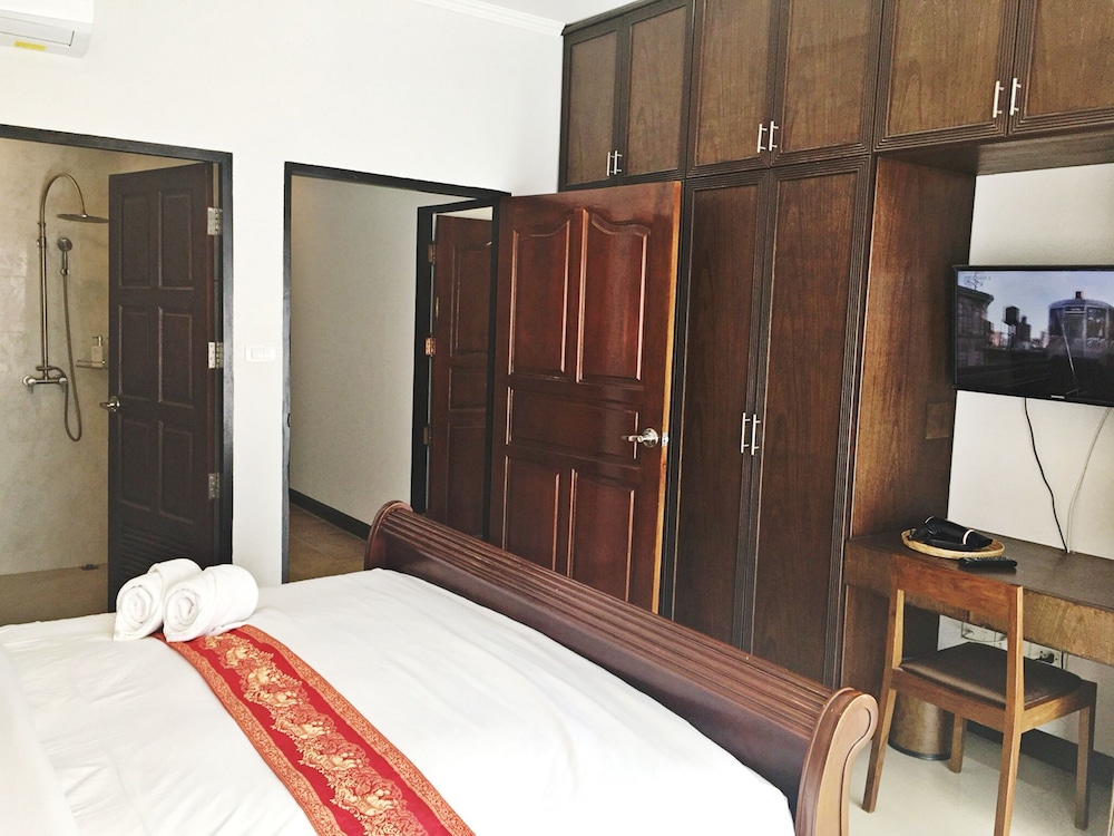 punika pool villa hua hin