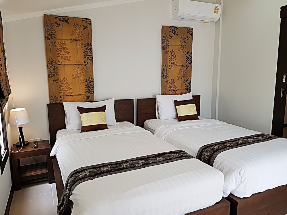 punika pool villa hua hin