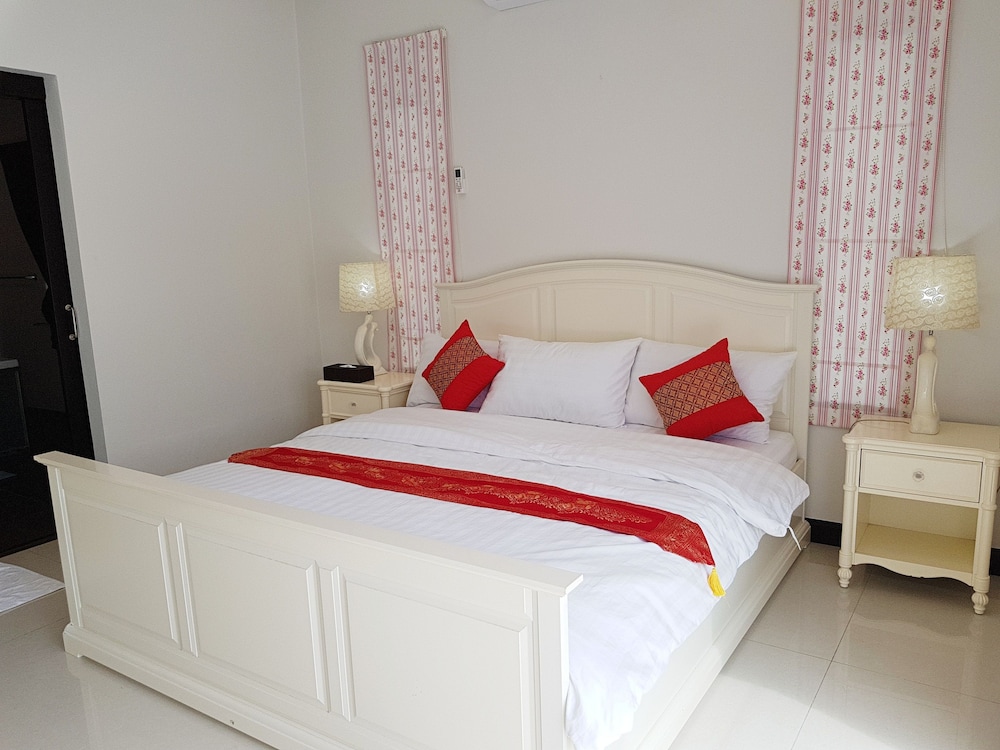 punika pool villa hua hin