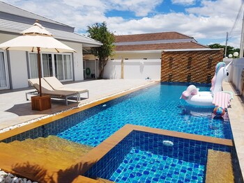 punika pool villa hua hin