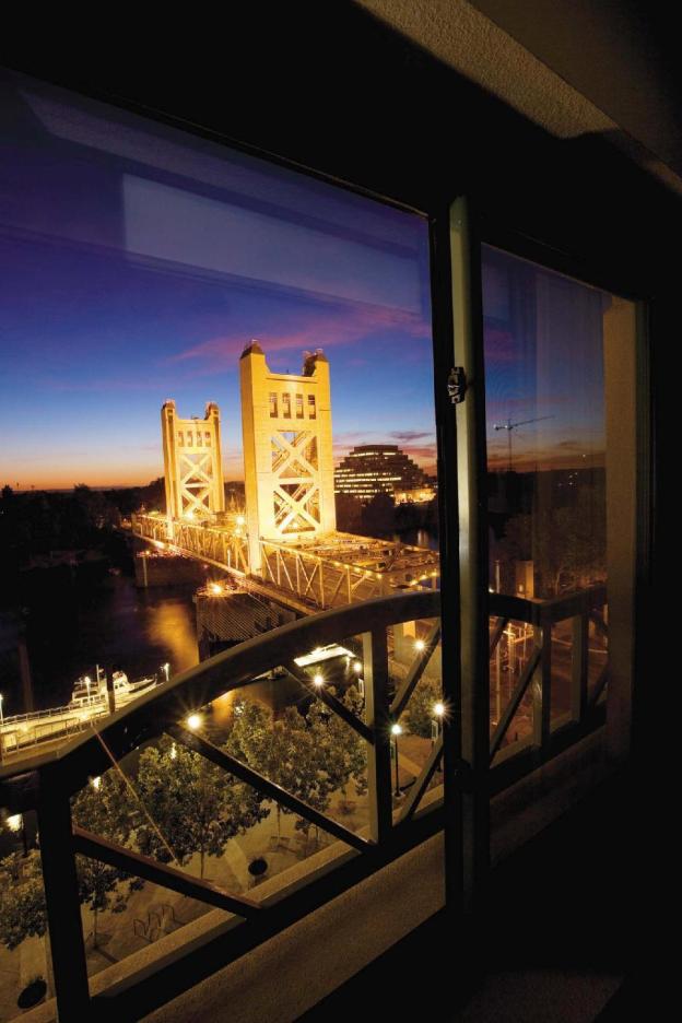 embassy suites by hilton sacramento riverfront promenade