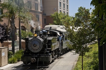 embassy suites by hilton sacramento riverfront promenade