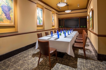 embassy suites by hilton sacramento riverfront promenade