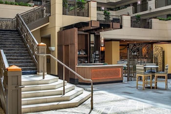 embassy suites by hilton sacramento riverfront promenade