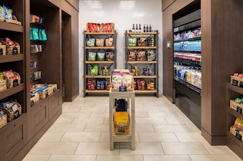 embassy suites by hilton sacramento riverfront promenade