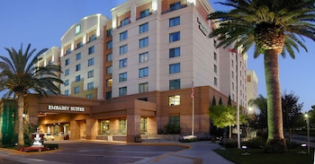 embassy suites by hilton sacramento riverfront promenade