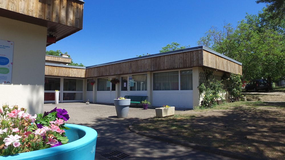 vvf montpeyroux auvergne parent