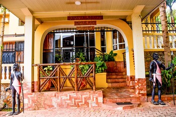isamilo grand hotel