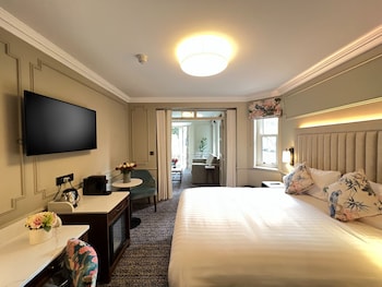 waterloo townhouse and suites