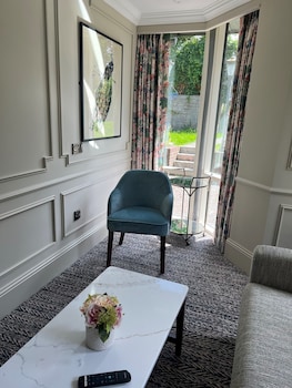 waterloo townhouse and suites