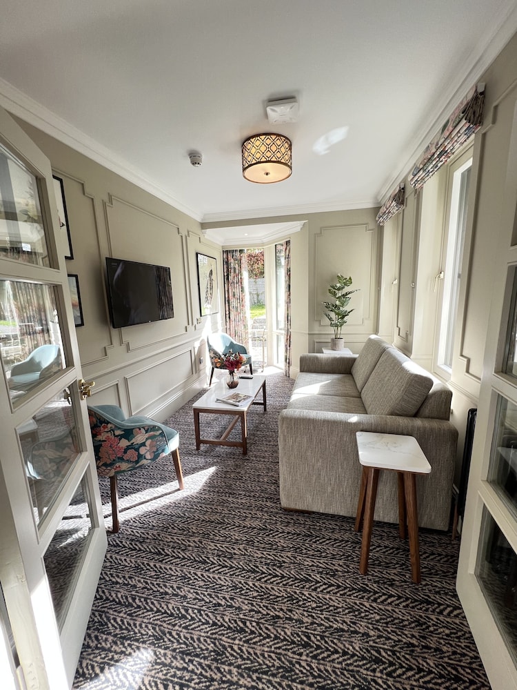 waterloo townhouse and suites