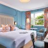 waterloo townhouse and suites