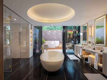 banyan tree dubai at bluewaters