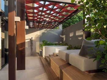 banyan tree dubai at bluewaters