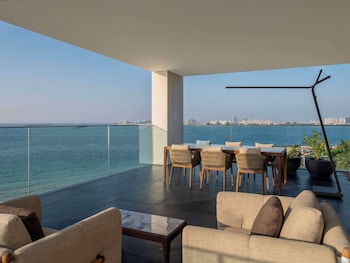 banyan tree dubai at bluewaters