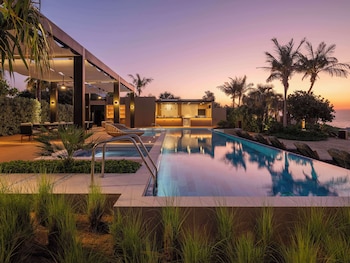 banyan tree dubai at bluewaters