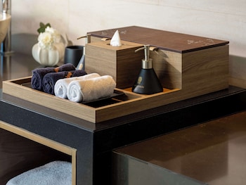 banyan tree dubai at bluewaters