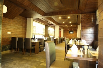 Winnies,Dharampur>>Chandigarh,3 star