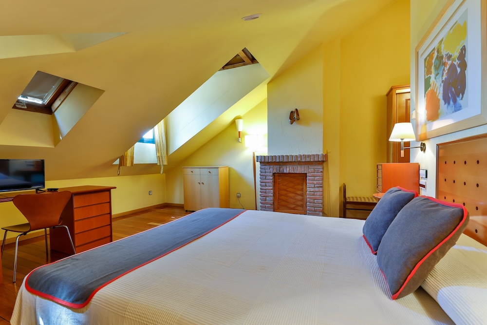 hostal la chata by vivere stays