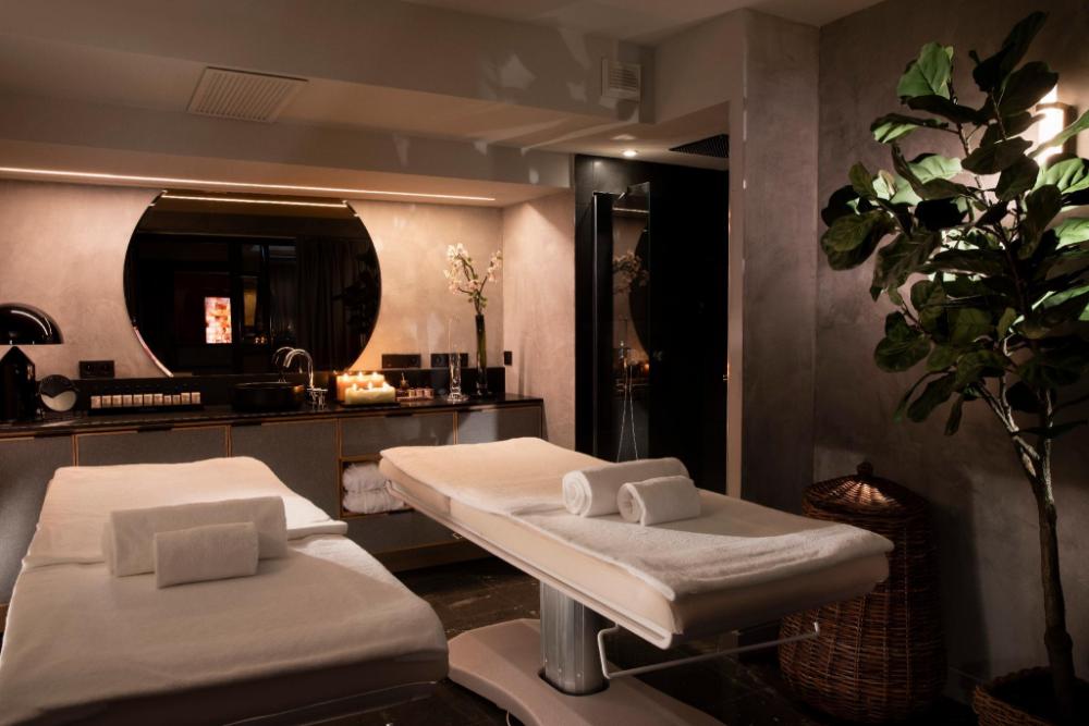 maison elle paris etoile