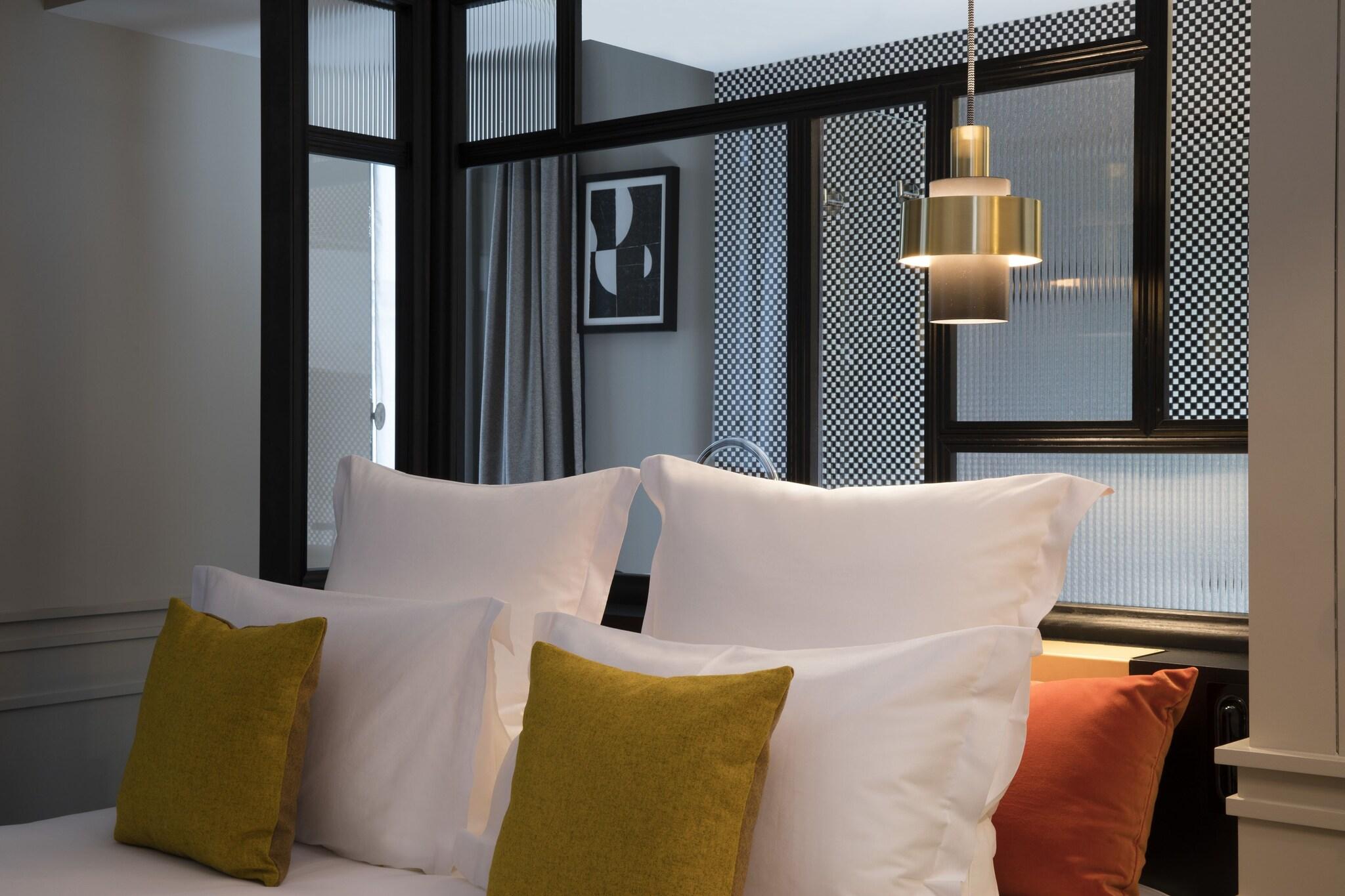 maison elle paris etoile