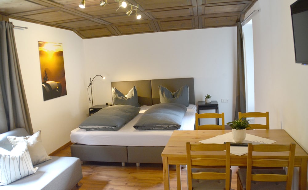 pension almhof baumgarten