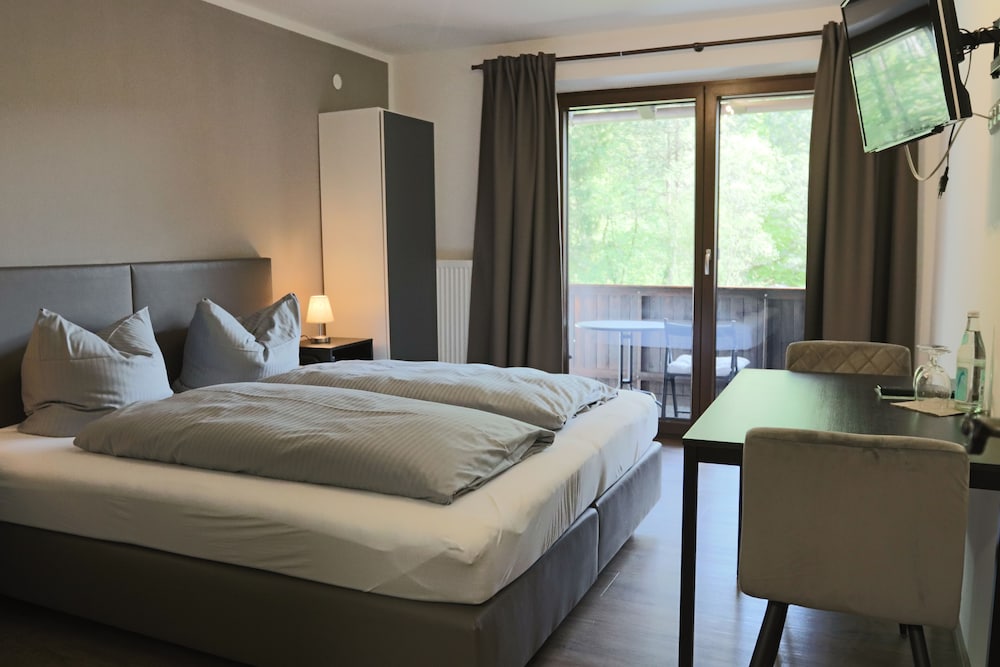 pension almhof baumgarten