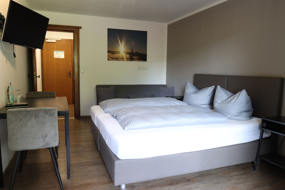 pension almhof baumgarten