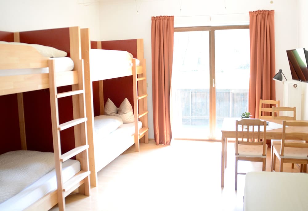 pension almhof baumgarten