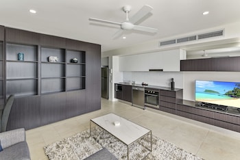 property vine north shore kawana and waterline
