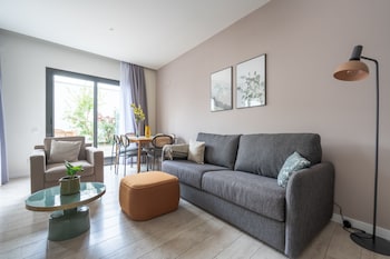 limehome barcelona rector triado