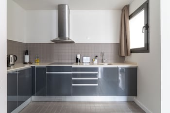 limehome barcelona rector triado