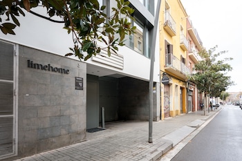 limehome barcelona rector triado