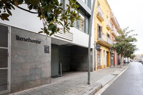 limehome barcelona rector triado