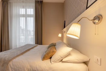 la maison blanche apparthotels climatises de charme chic and cosy centre ville