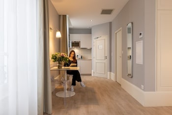 la maison blanche apparthotels climatises de charme chic and cosy centre ville