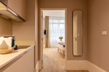 la maison blanche apparthotels climatises de charme chic and cosy centre ville