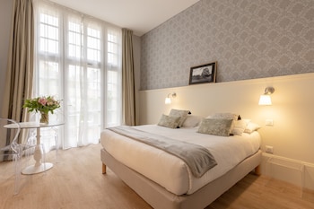 la maison blanche apparthotels climatises de charme chic and cosy centre ville