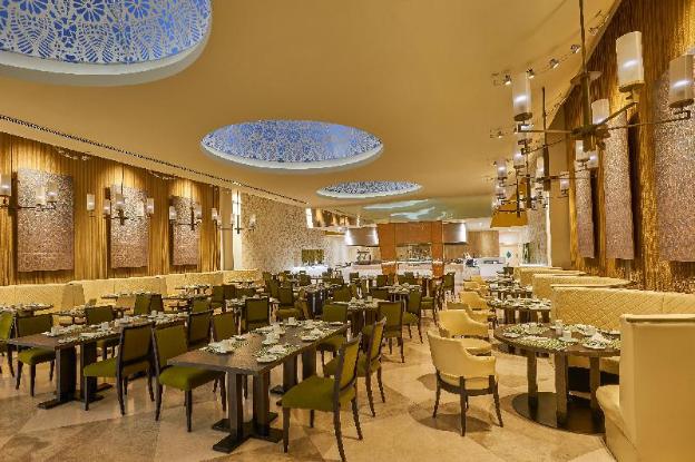 salalah gardens hotel managed by safir hotels and resorts