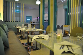 salalah gardens hotel managed by safir hotels and resorts