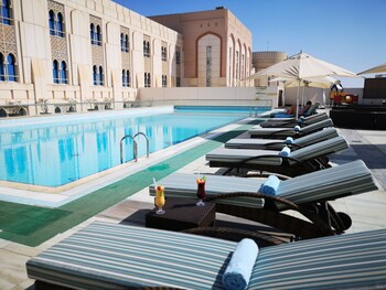 salalah gardens hotel managed by safir hotels and resorts