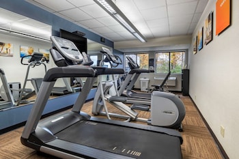 comfort inn and suites montpelier berlin