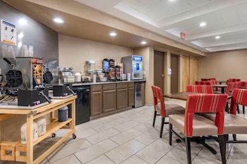 comfort inn and suites montpelier berlin