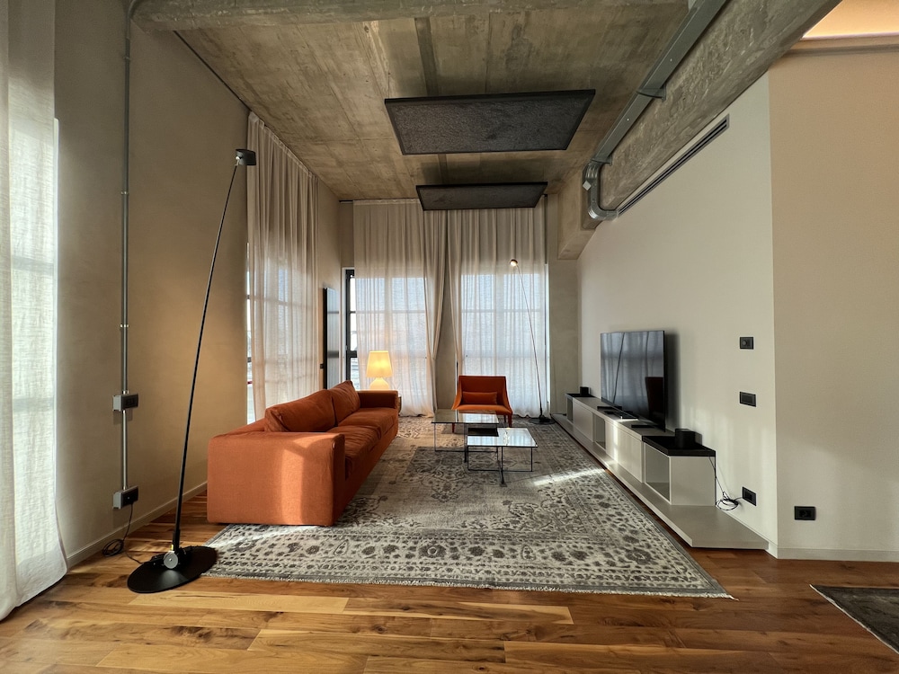 edit lofts