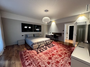 edit lofts