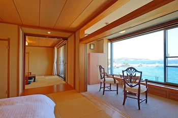 iki retreat by onko chishin