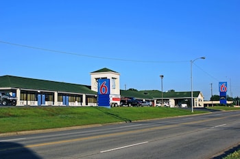 Motel 6 Sallisaw, Ok,Sequoyah>>Sallisaw,2 star