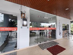 oyo 778 bmw 2 hotel